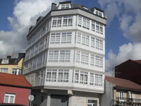 Piso en calle Cee Xallas