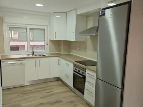 Piso en calle de José Artés de Arcos, 11