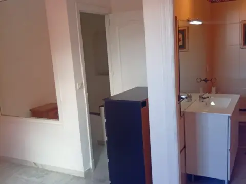 Chalet adosado en calle Casas de Padron