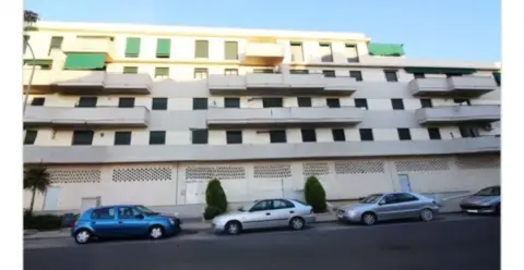 Nave comercial en Avenida José María Fernández