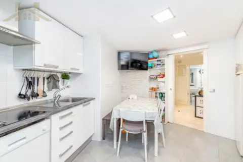 Piso en calle del Doctor Fleming