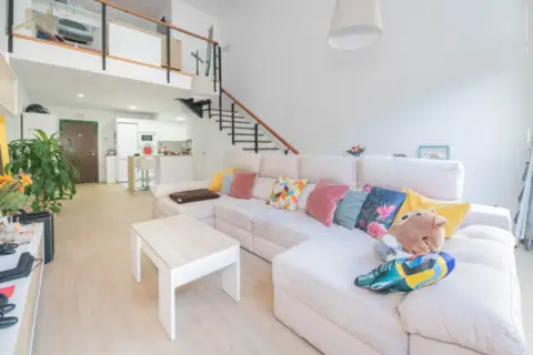 Dúplex en Avenida de Matapiñonera