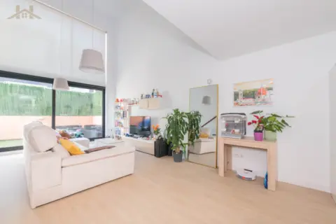 Dúplex en Avenida de Matapiñonera