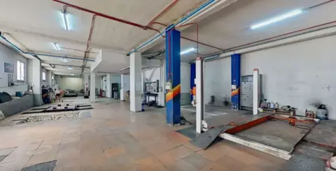 Local comercial en calle de los Mineros