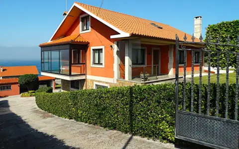 Chalet unifamiliar en Pousada (Valdoviño)
