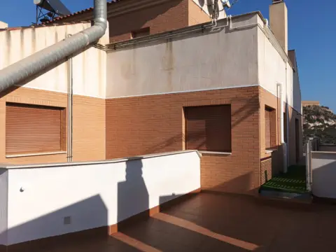 Ático en calle de la Serreta