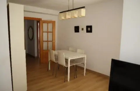 Piso en calle de Carlos III