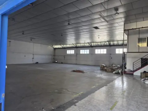 Nave comercial en Avenida de Murcia
