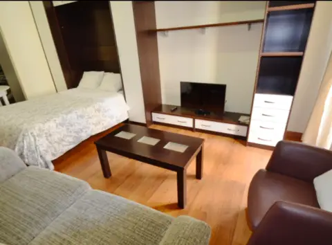 Apartamento en calle de los Jardines, 16