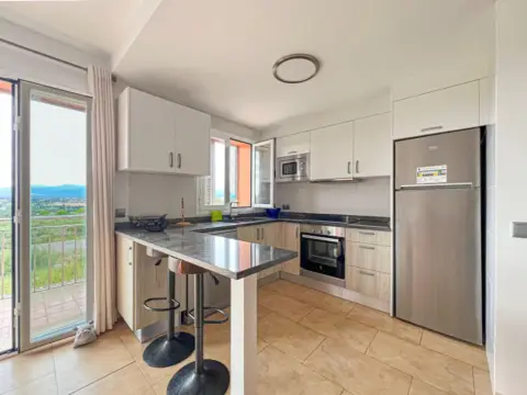 Piso en calle Albufera