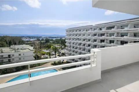 Piso en Avinguda de Pere Más i Reus, 1