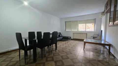 Piso en calle de Núñez de Guzmán