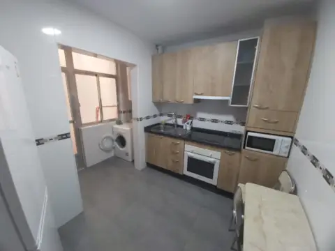 Piso en Oliveros-Altamira-Barrio Alto