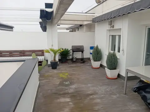 Dúplex en calle de Finlandia