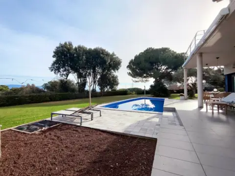 Chalet en Montfullà