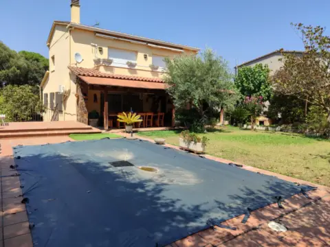 Chalet en Carrer de la Pineda, 22