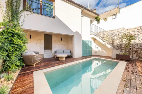 Chalet adosado en Carrer d'Es Mercadal