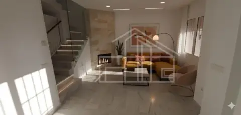 Chalet adosado en El Águila-Las Redes-Fuentebravía