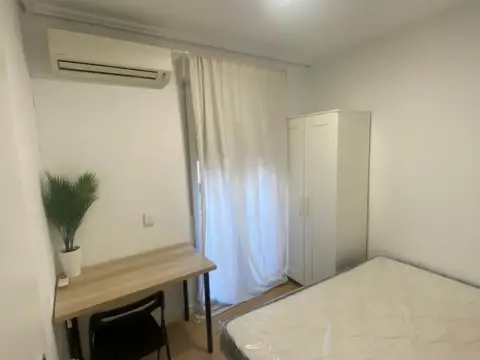 Habitación en calle del Hachero