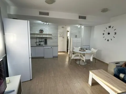 Chalet adosado en Carrer Creta