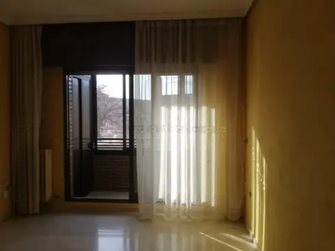 Piso en Ronda de Santa María