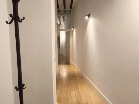 Piso en calle de Relatores, 20