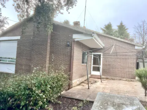 Casa unifamiliar en Avenida Coto San Isidro, 123