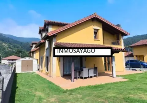 Chalet pareado en Barrio del Rincón