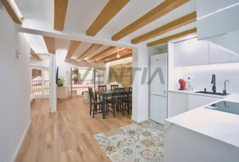 Piso en Carrer d'Ataülf, 19