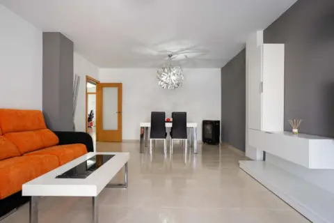 Piso en Carrer Pilar La Comare, 12