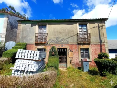 Casa en Lugar de Bustelo