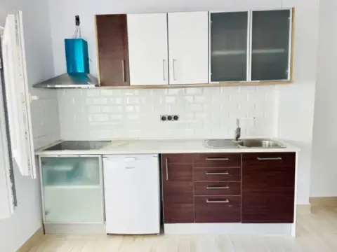 Estudio en calle de Andarax