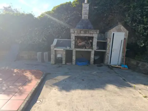 Casa en calle Caserio Bustelo de Meredo