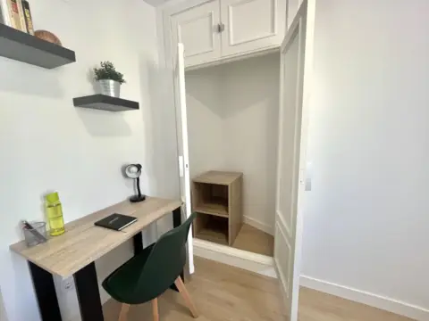 Habitación en calle del Petirrojo