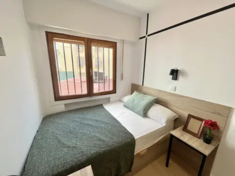 Habitación en calle del Petirrojo