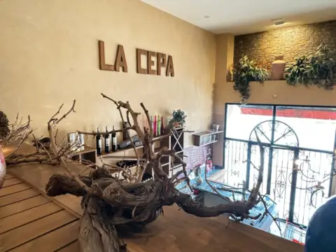 Nave comercial en calle Jullano, 1