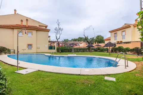 Chalet adosado en Paseo  Flecha de Nueva Umbría, 6E, 21449, Islantilla, Hu, nº 6E