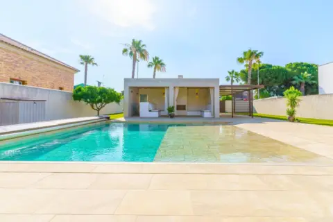 Chalet en Avenida de los Picos de Europa