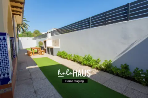 Chalet unifamiliar en calle de Amadeo Gómez, 58