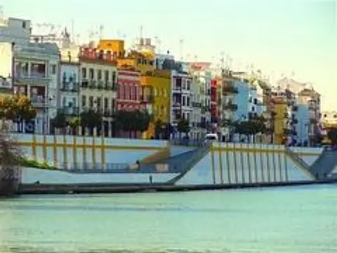Apartamento en calle de Rodrigo de Triana