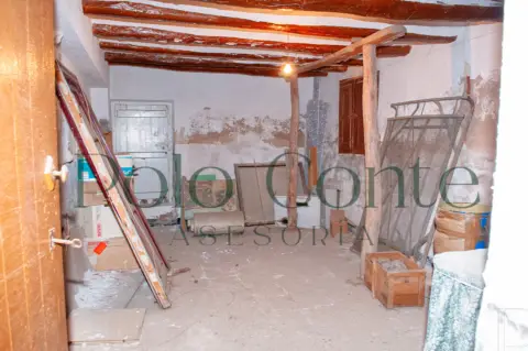 Casa en calle Don Joaquín Costa