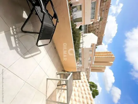 Piso en Avenida del Arquitecto Gómez Cuesta