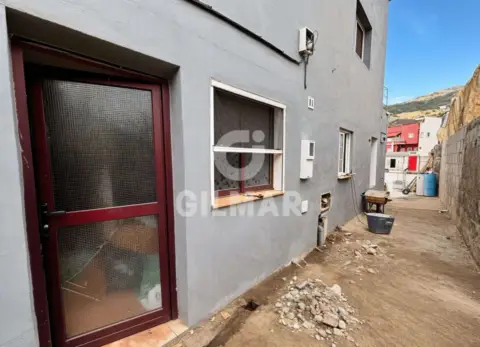 Casa en calle Galván, 11