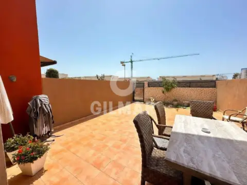 Chalet adosado en Avenida del Jable