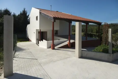 Chalet unifamiliar en calle Beca