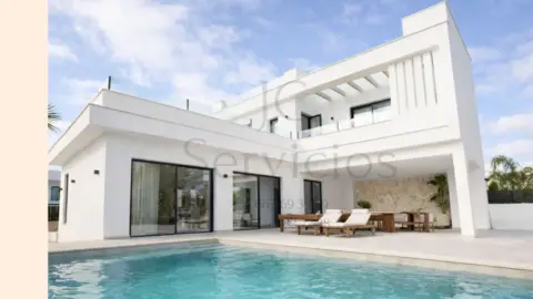 Chalet en calle  Joan Bauza, nº 10