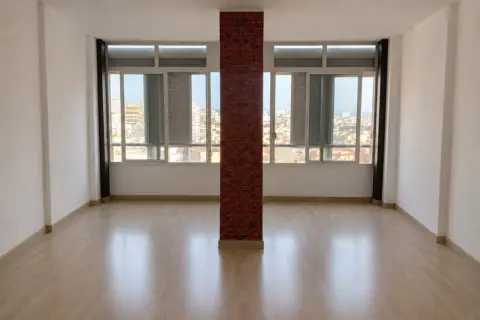 Estudio en calle de los Campillos