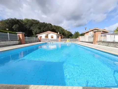 Chalet unifamiliar en Barrio de Pomar