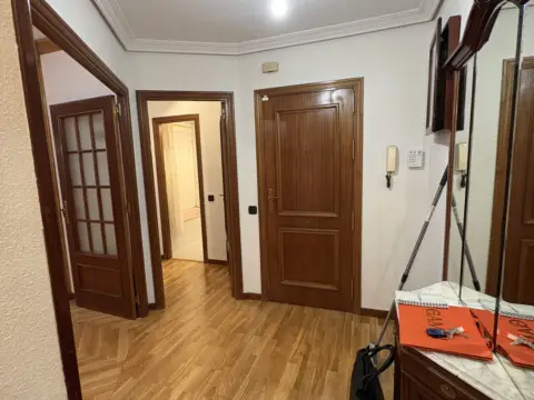 Piso en calle de la Luna, 20