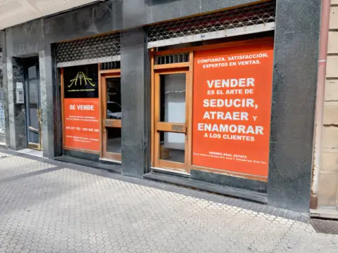 Local comercial en calle de Miracruz, 17